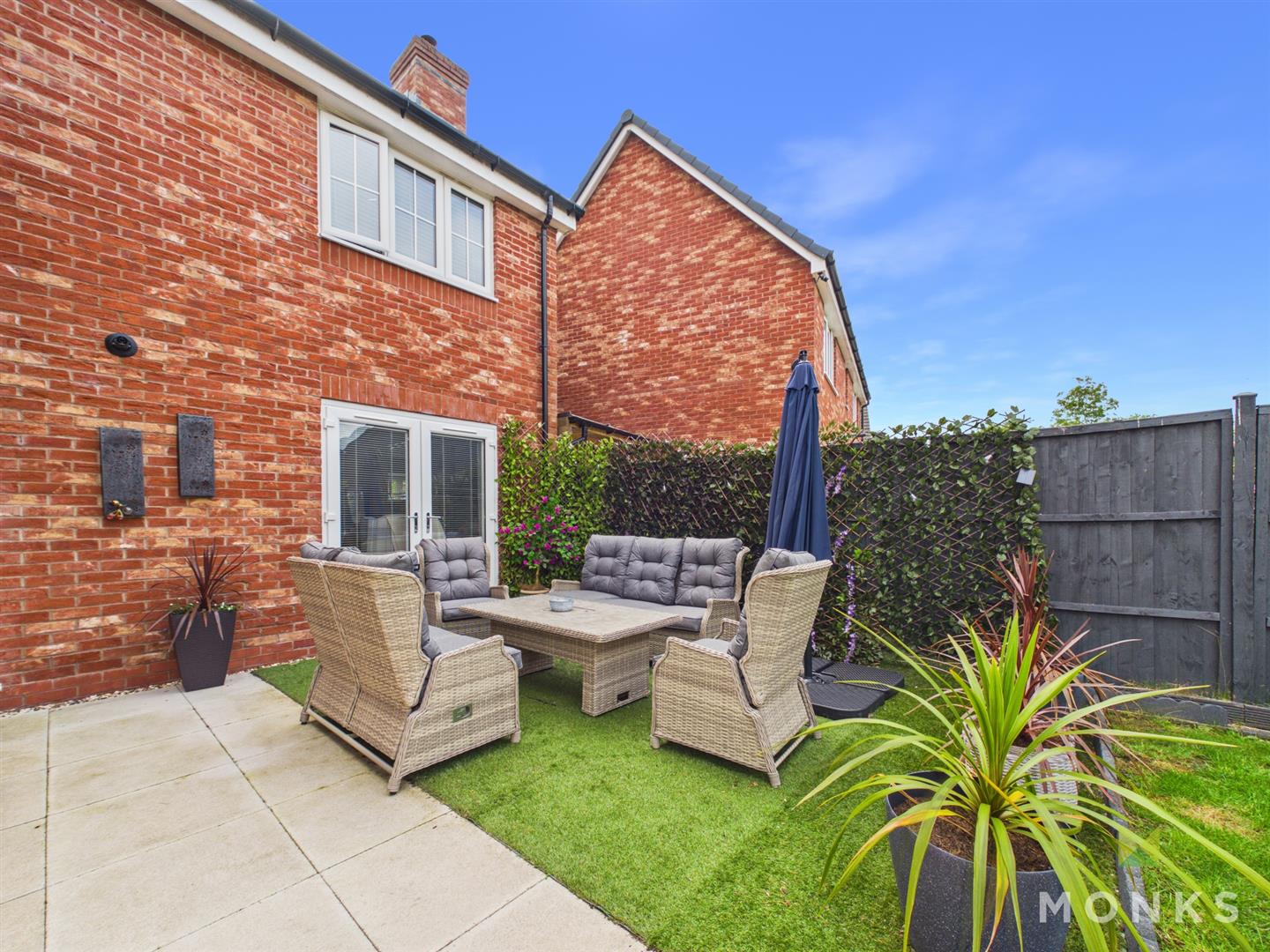 5 Abbot Drive, Shrewsbury, SY4 4FF For Sale